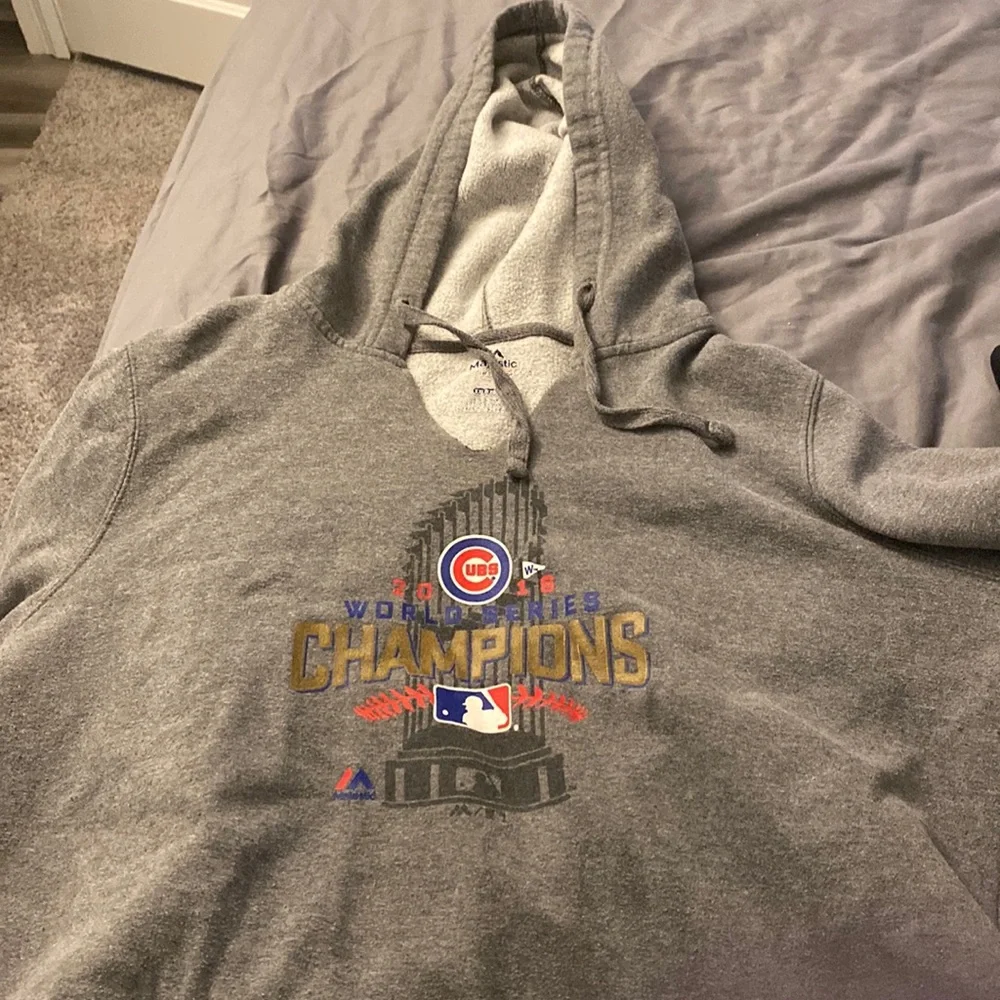Chicago cub World Series hoodie XXL - Picture 1 of 3